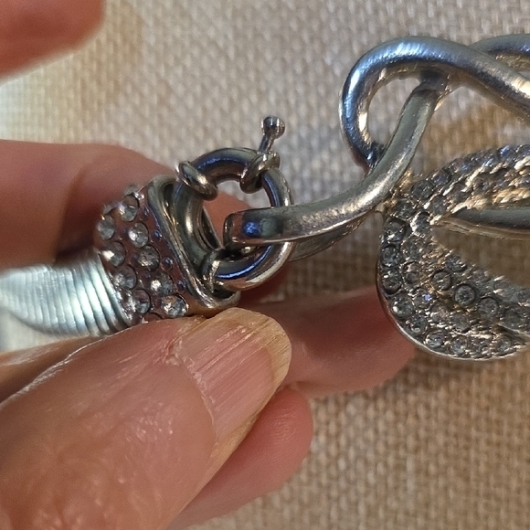 Vintage Omega Love Lnot Rhinestone Necklace Silver Tone Collar Choker - Picture 5 of 5